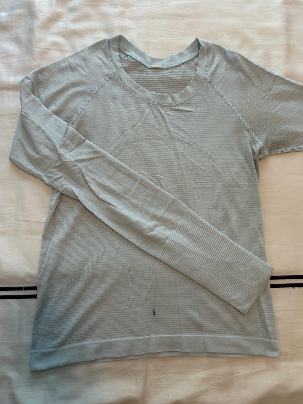 lululemon athletica swiftly tech light blue long sleeve